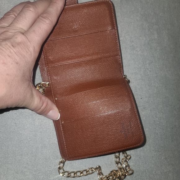 Louis-vuitton monogram wallet with chain - Picture 2 of 15